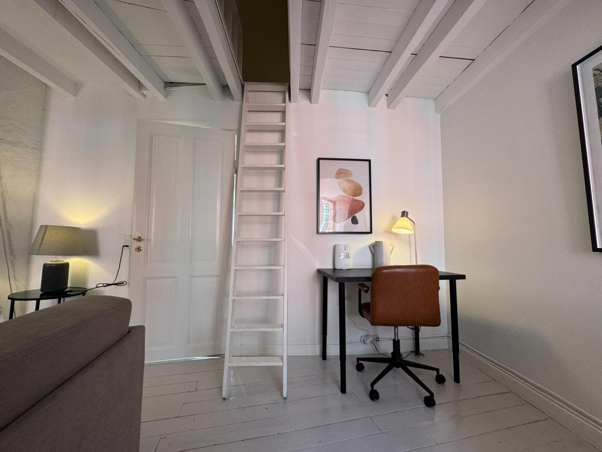 Cozy Apartments In Heart Of Copenhagen Near Stroget & Hojbro Plads Exterior photo